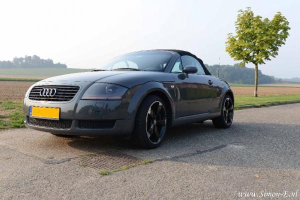 Taxatie Youngtimer Audi 2000 TT Roadster  (1).jpg