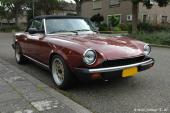 Taxatie Oldtimer Pininfarina Spider Europa 1985 1 RVA.jpg