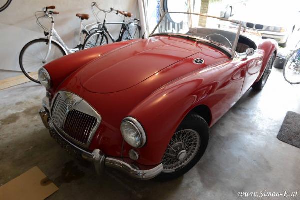 Taxatie Klassieker MG 1956 MGA 1500  (1).jpg
