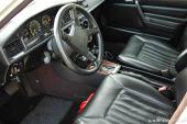 Taxatie Klassieker Mercedes W201 190E 1985 2 IA.jpg