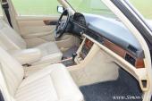 Taxatie Klassieker Mercedes w126 1987 420SE (2).JPG