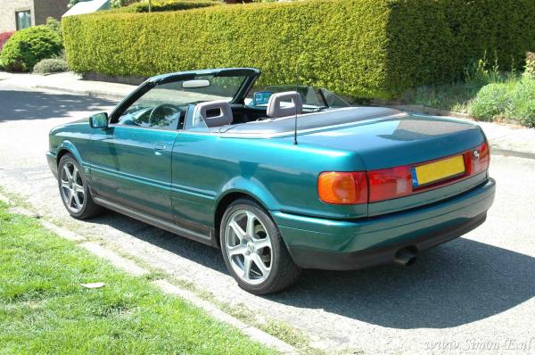 Taxatie Youngtimer Audi Cabriolet 1991 2  LAA.jpg
