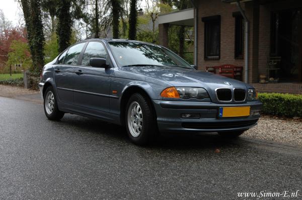 Taxatie Youngtimer BMW E46 318i 1999 1 RVA.JPG
